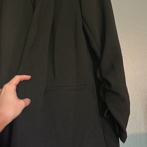 Never worn black blazer - Picture 3 of 4